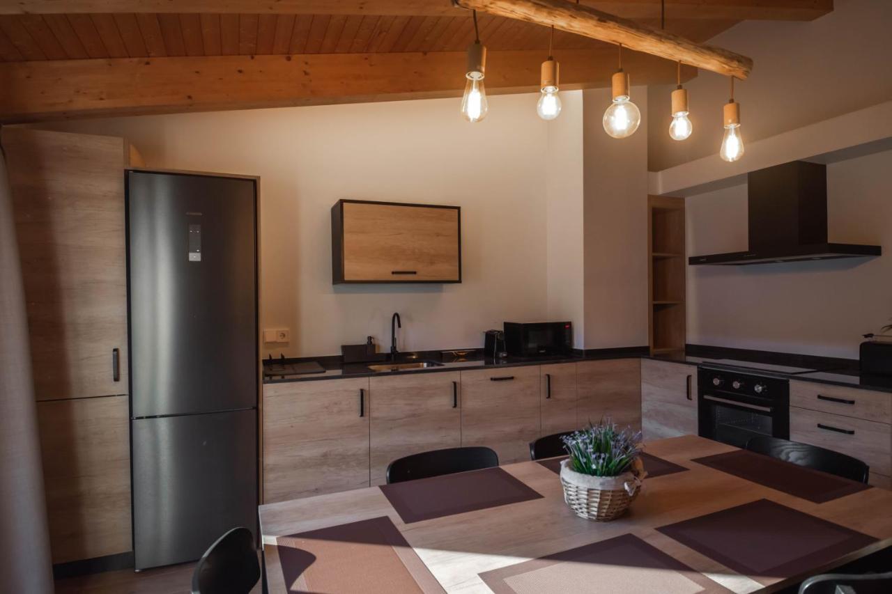Cal Negret Rural Apartments Alos de Balaguer Exterior photo